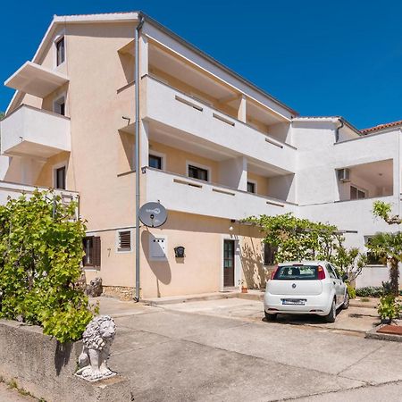 Gorgeous Apartment In Krk With Wifi Krk Town Exteriér fotografie
