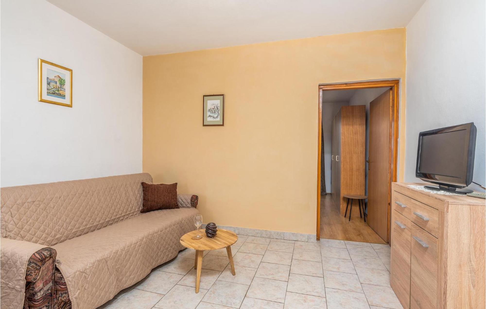 Gorgeous Apartment In Krk With Wifi Krk Town Exteriér fotografie