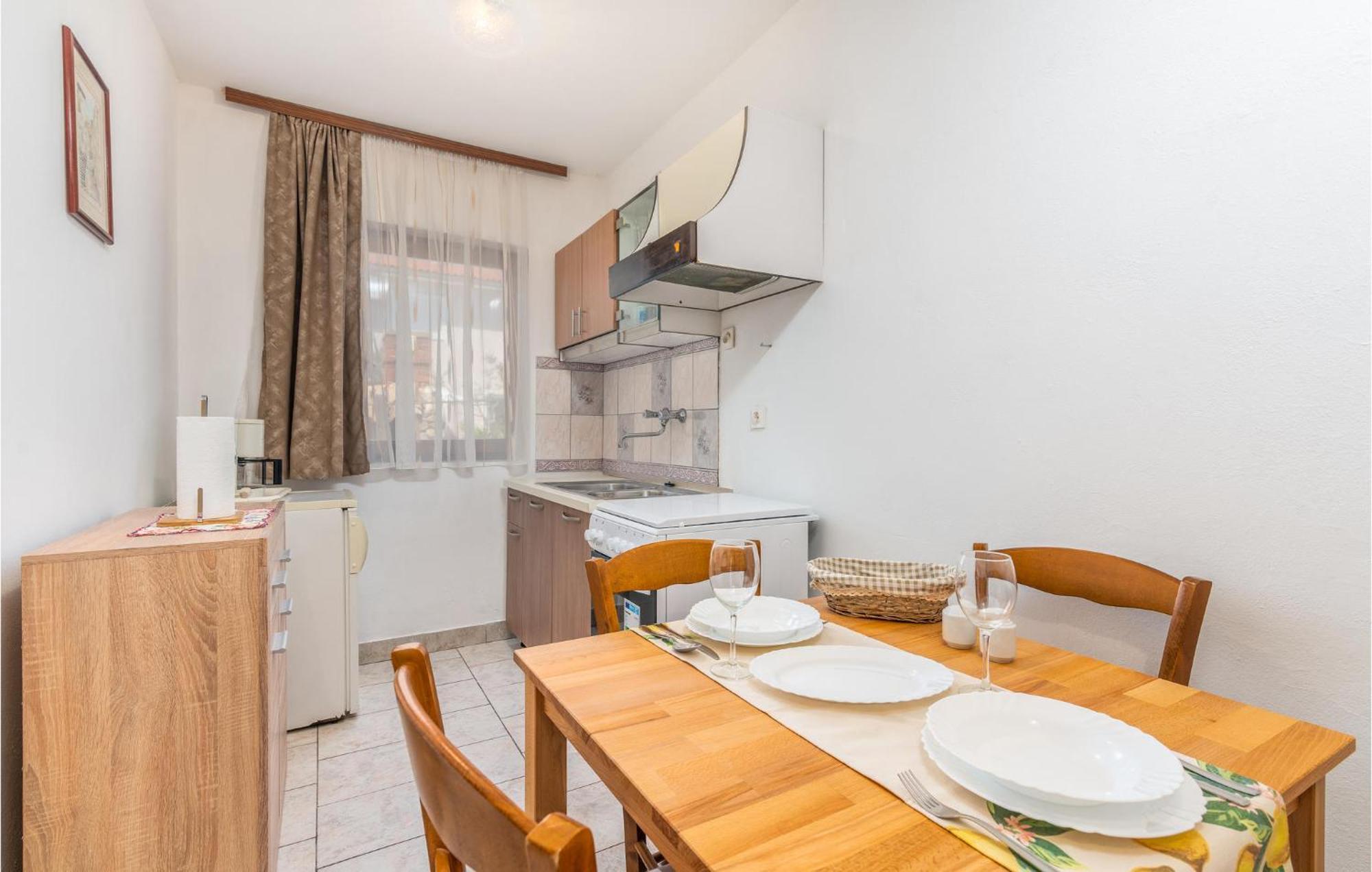 Gorgeous Apartment In Krk With Wifi Krk Town Exteriér fotografie